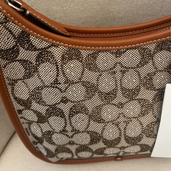 NEW Coach Crystal curve zip Signature Shoulder Bag - Picture 9 of 16
